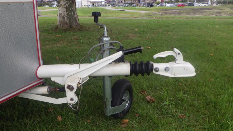 ��% metaKeywords %��